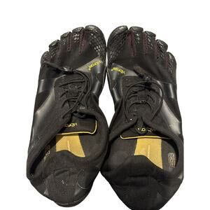 Vibram Men's FiveFingers EL-X Shoes, Black, 44 EU/10.5-11 US Pre-owned Walk